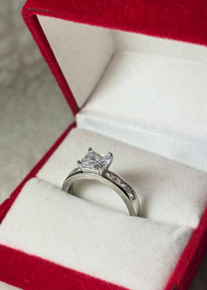 Bague Tressy Élégante